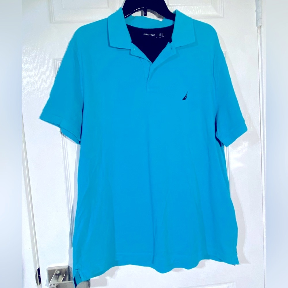 Nautica Classic Fit Turquoise Polo Shirt Size Large Like New.
